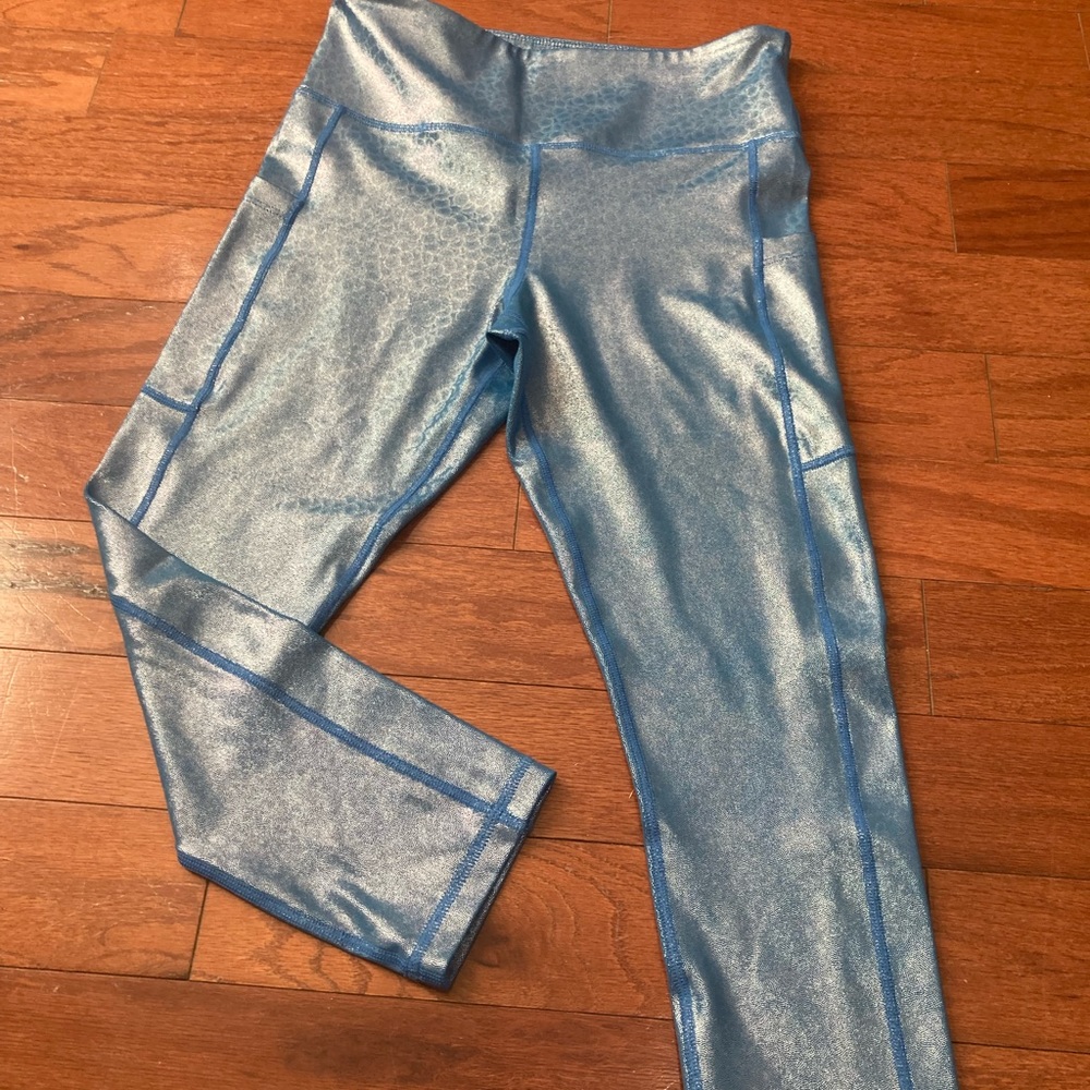 Zyia light n tight with pockets